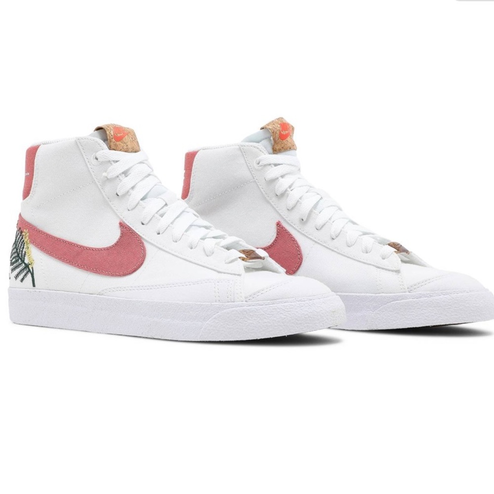 Nike WMNS Blazer Mid ‘77 “Catechu”